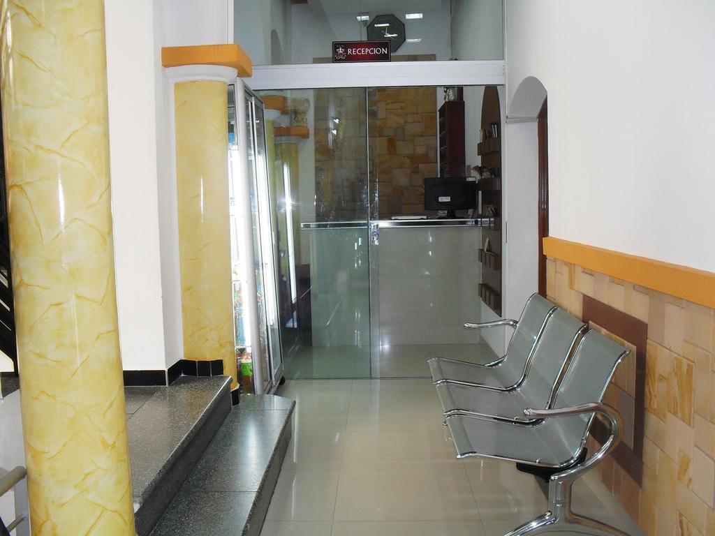 Hostal Corona Blanca Сукре Экстерьер фото