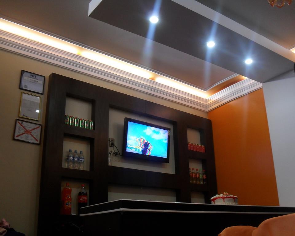 Hostal Corona Blanca Сукре Экстерьер фото