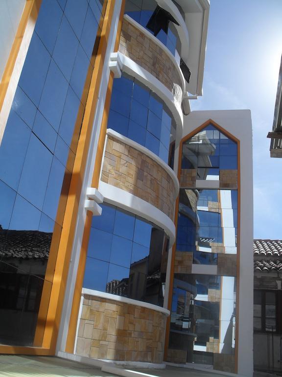 Hostal Corona Blanca Сукре Экстерьер фото