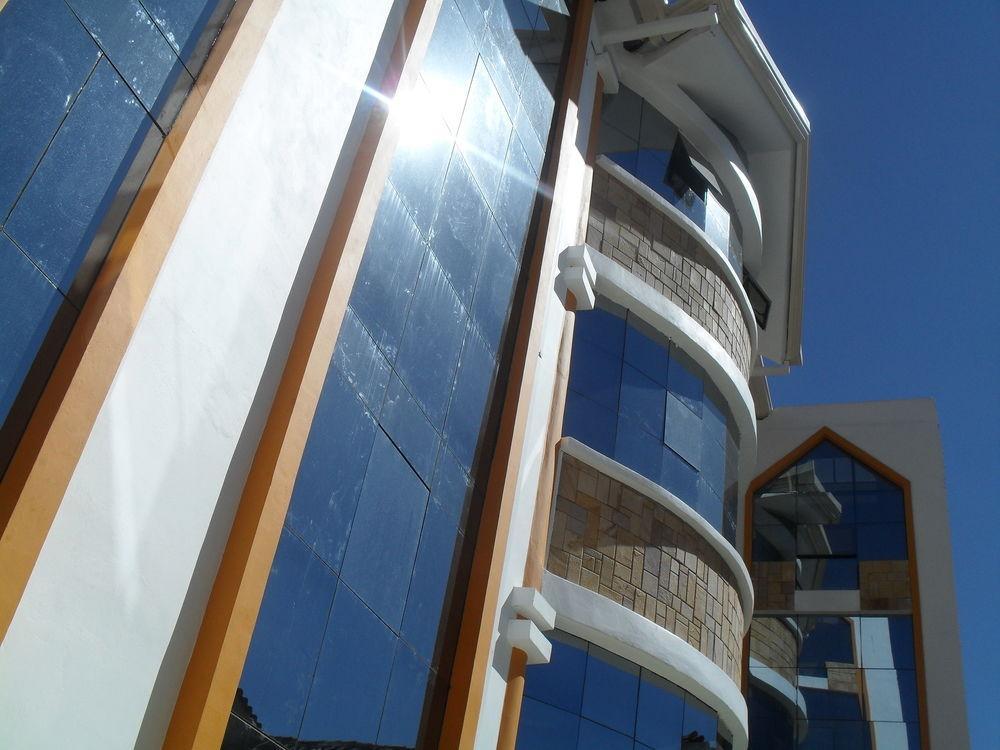 Hostal Corona Blanca Сукре Экстерьер фото